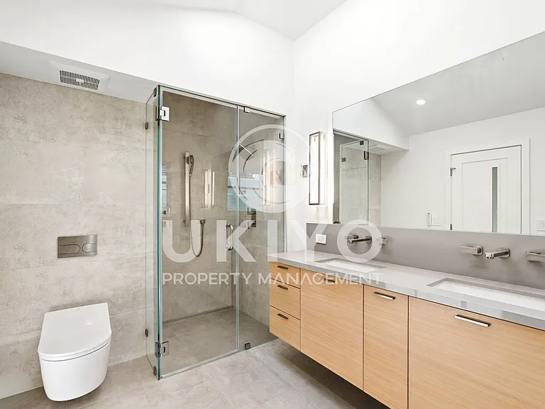 133 Hilltop Cres — Photo 39