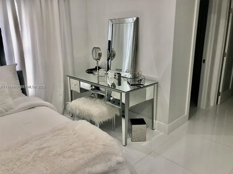 3900 Galt Ocean Dr #111 — Photo 17
