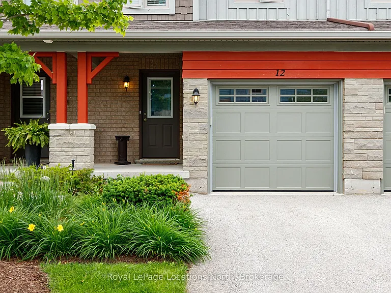 12 Silver Glen Blvd — Photo 3