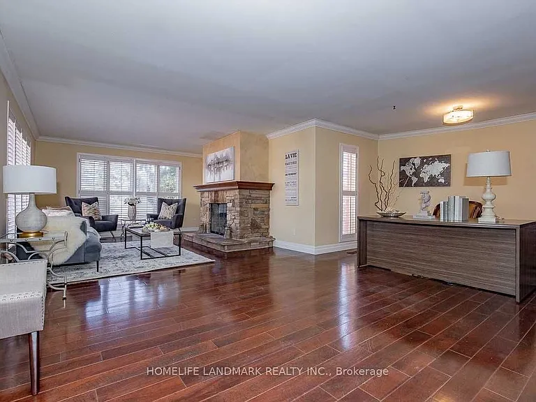 2301 Bennington Gate — Photo 6