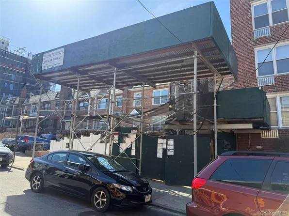 63-86 Wetherole Street, Rego Park, NY 11374