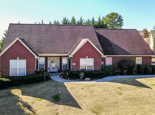 2961 Innisbrook Dr, Maryville, TN 37801