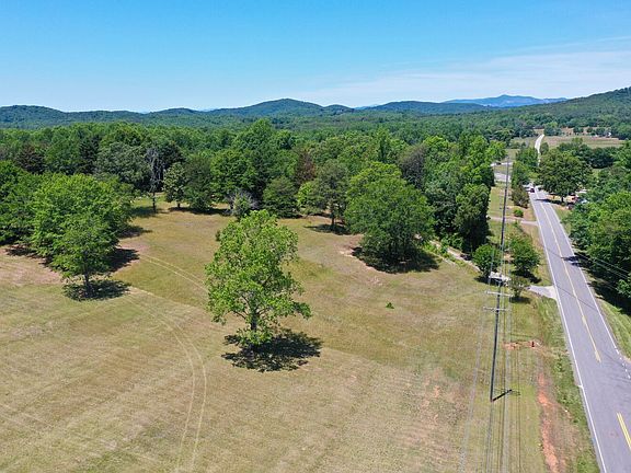 4th image of 1301 Jameson Rd