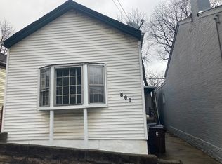 860 Crescent Ave, Covington, KY 41011