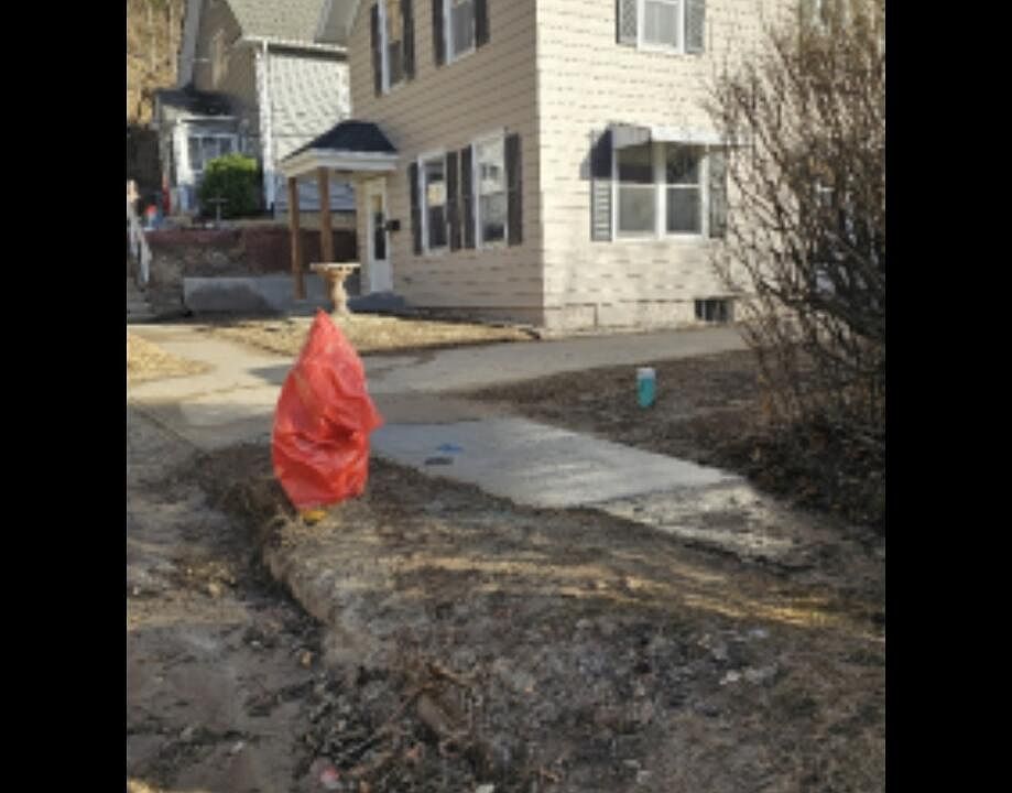 1st image of 209 Fairview Ave