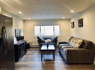 64 Perona Rd, Andover, NJ 07821