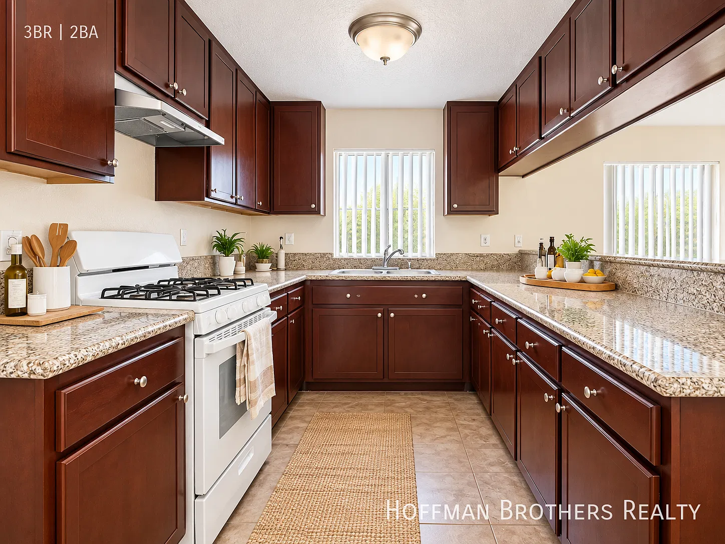 **Move In Special**North Hills 3-Bedroom With Pool, Central A/C & Granite Counters, Parking & Lau... — Photo 2