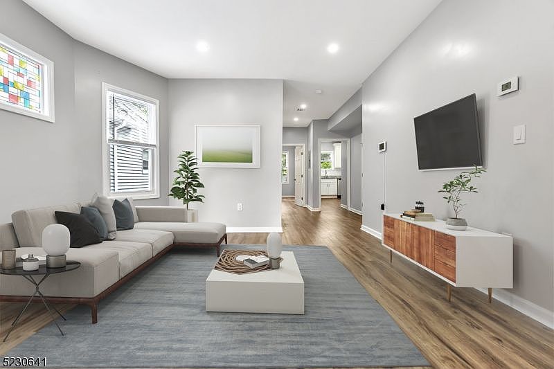 249 S St FLOOR 2, East Orange, NJ 07018 Zillow