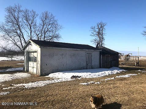 3rd image of 47055 Deer Dr