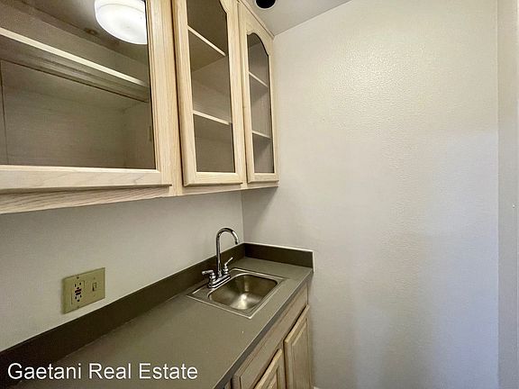 5th image of 3100 Fulton St #11807763
