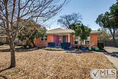 1st image of 10616 Lake Haven Dr