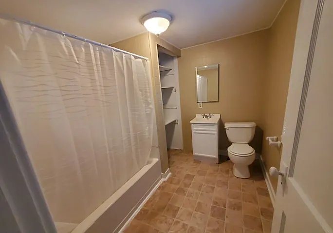 633 W Murphy St — Photo 14