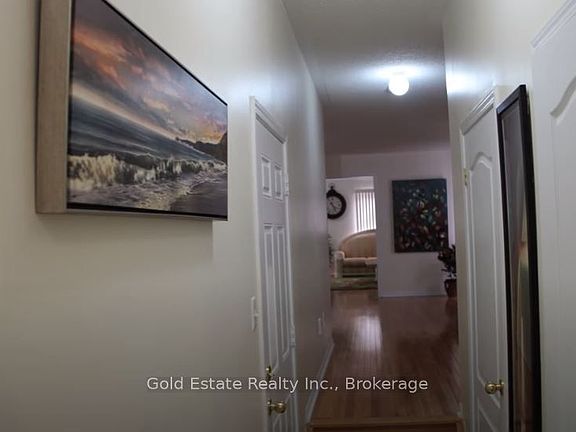 3rd image of 83 Mission Ridge Trl