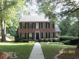 3727 Corinth Dr, Gainesville, GA 30506