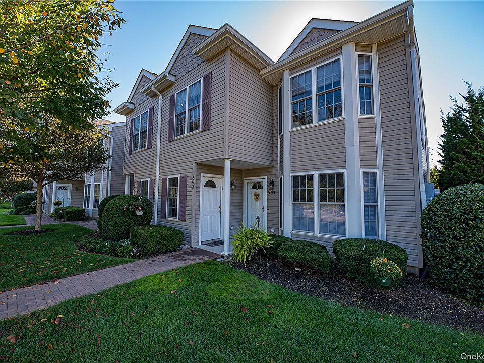 1st image of 902 Altessa Boulevard