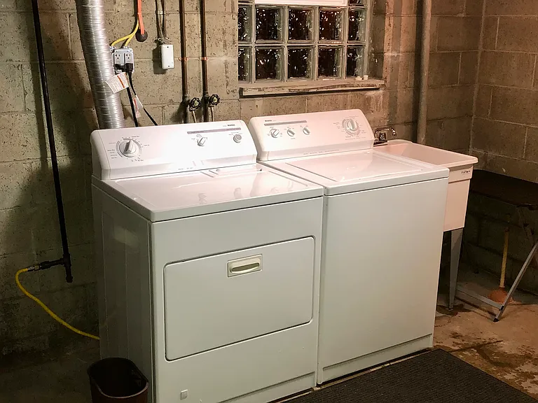 113 William St #115 — Photo 6
