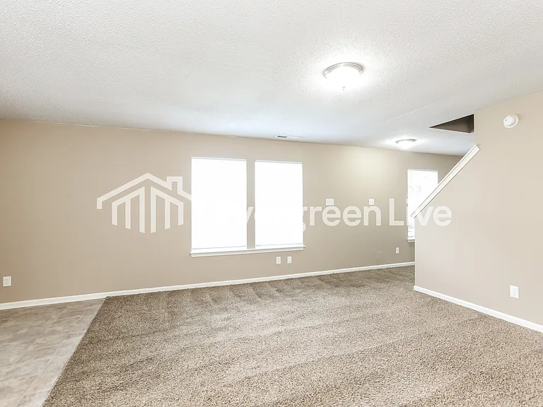 4405 Fullwood Ct — Photo 4