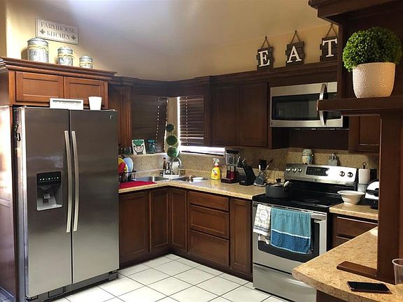 5th image of 1634 E Monreal Ln