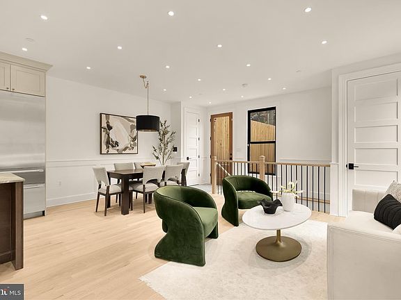 3rd image of 1249 4th St NW