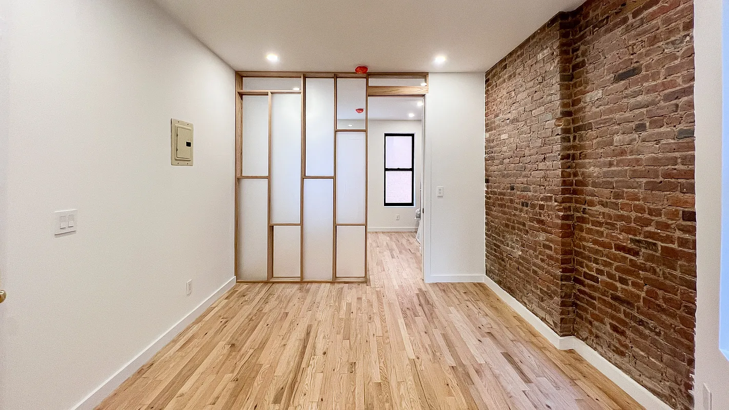 200 Mott Street 12A