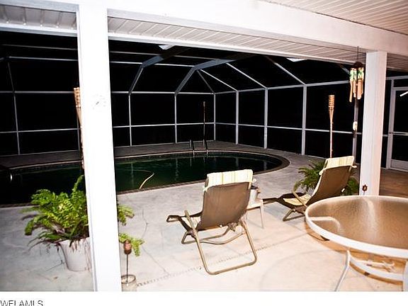 5th image of 10171 Carolina St