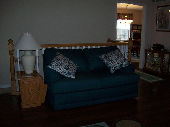 5th image of 250 Sackett Dr
