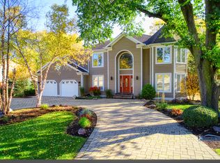 1709 N Clarence Ave, Arlington Heights, IL 60004