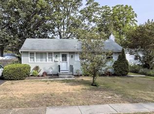 136 Estates Rd, Pine Hill, NJ 08021
