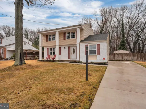 107 Acorn Ln, Voorhees, NJ 08043