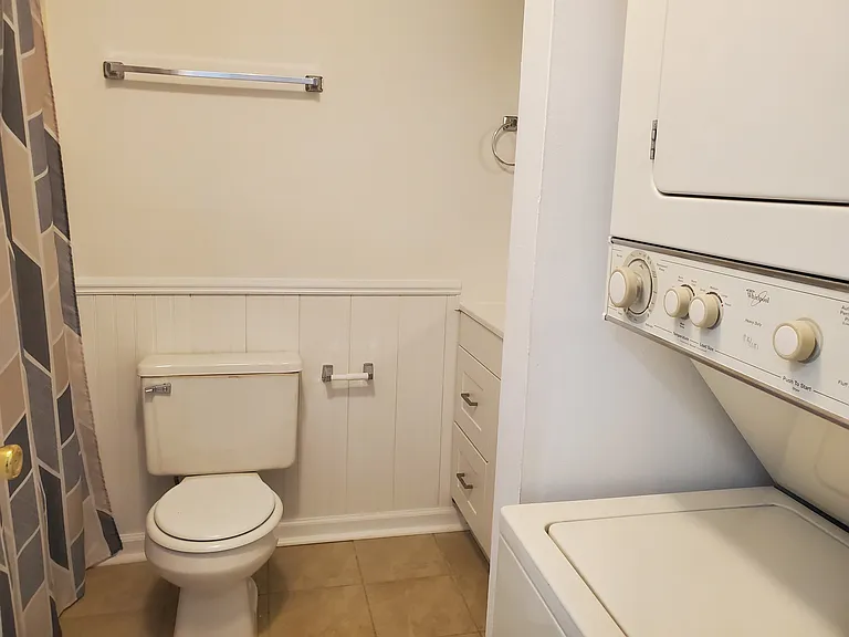 516 Thorncliff Dr #101 — Photo 15