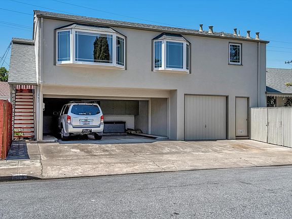 2nd image of 157 15th Ave