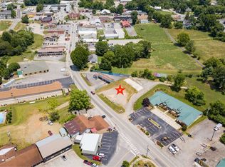 201 Blue Ridge St, Blairsville, GA 30512