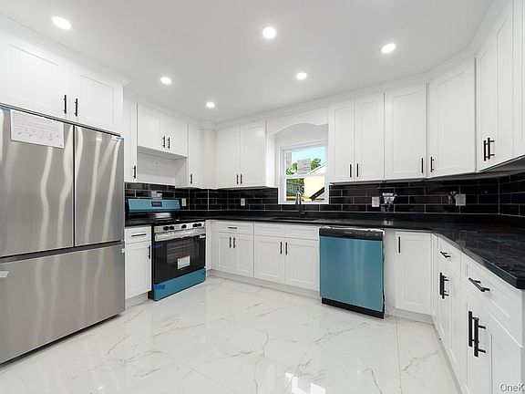5th image of 11640 141st Street