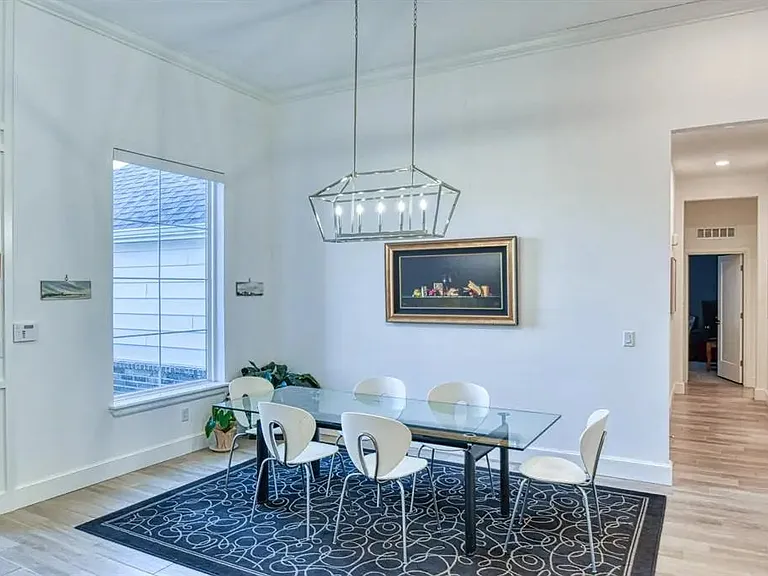 3313 Quidnet Rd — Photo 3