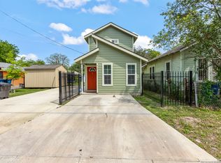 412 N Chupaderas St, San Antonio, TX 78207