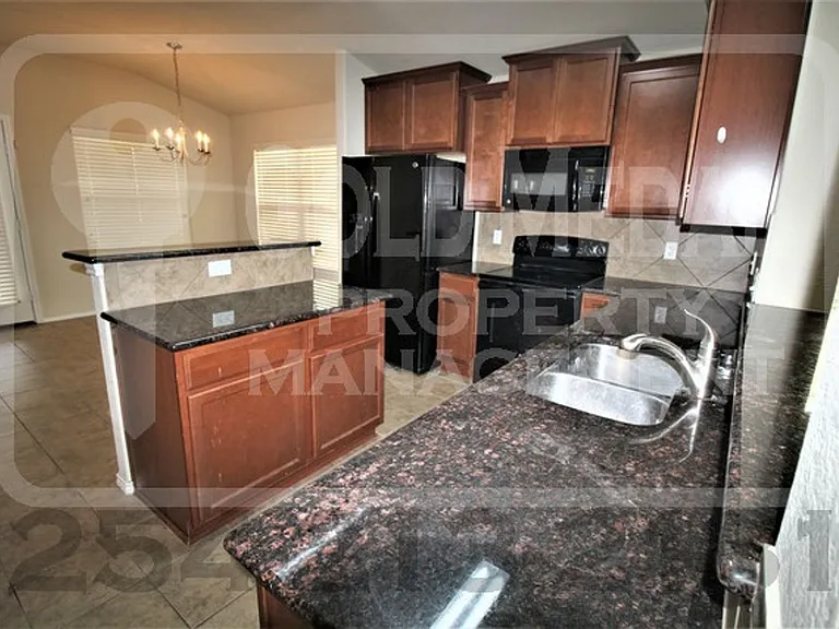 6309 Clear Brook Dr — Photo 8