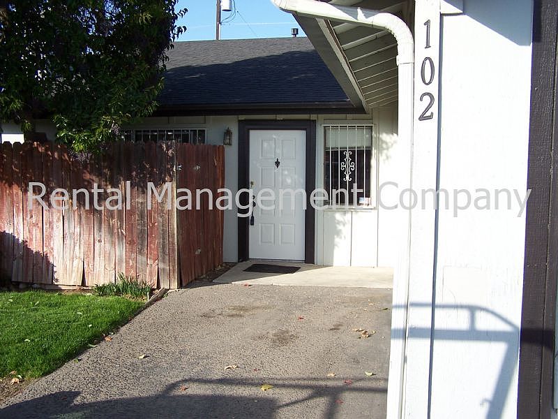 2nd image of 2247 W Dakota Ave APT 102