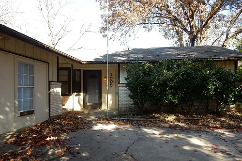 1505 McDonald Dr Photo 1