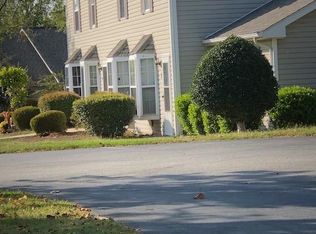 4 Portside Ct, Greensboro, NC 27406