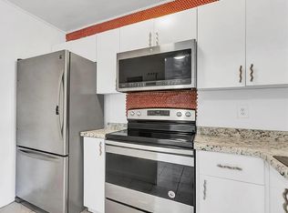 220-1050 SW 1st Ave, Miami, FL 33130