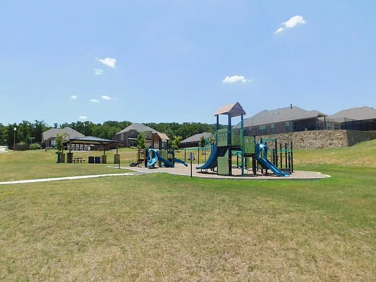 9616 Creekmere Dr — Photo 37