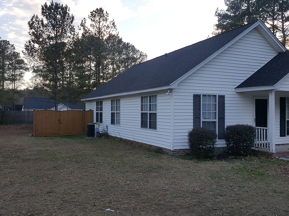 2nd image of 709 N Shadowbrook Dr