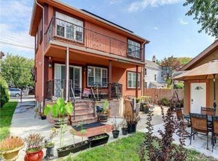 9270 224th St, Queens Village, NY 11428