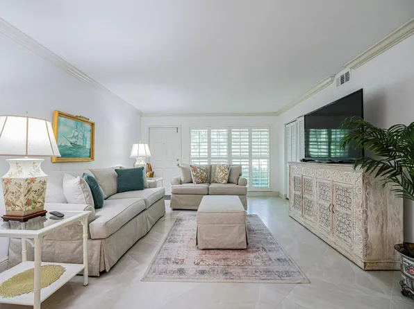 900 Jasmine Ln, Vero Beach, FL