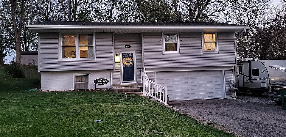 1st image of 1407 W Euclid Ave