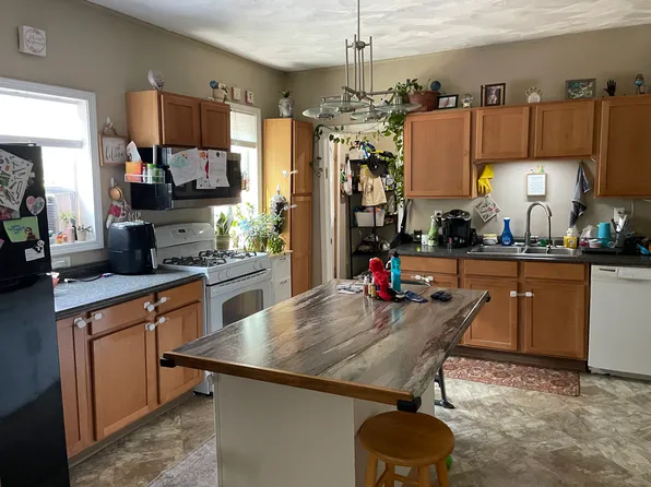 809 Livingston Ave NE #A, Grand Rapids, MI 49503