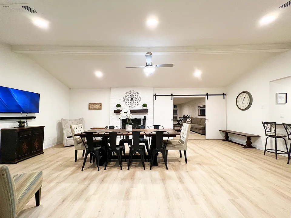 9241 Markanne Dr