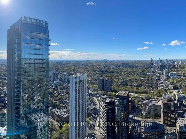 11 Yorkville Ave #5302 — Photo 25