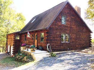 218 Bossinger Rd, Mifflintown, PA 17059