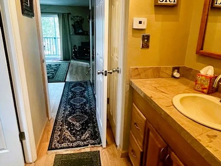 330 E La Bonte St #7 — Photo 11